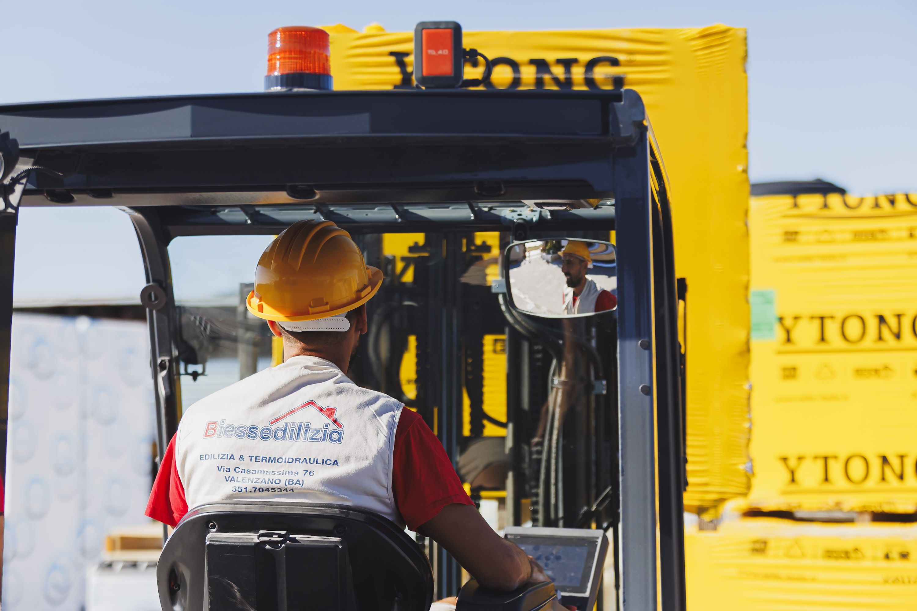 Logistica e carico materiali